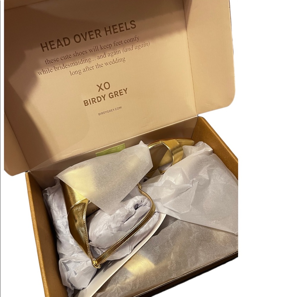 Birdy Gray- Heel Chunky Heel - gold 3.5 inches in height unopened box!! - Picture 7 of 8